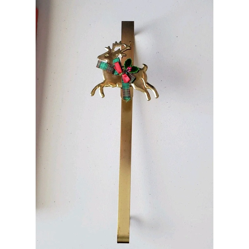 Vintage Reindeer Christmas Wreath Hanger Metal Gold Brass Tone
